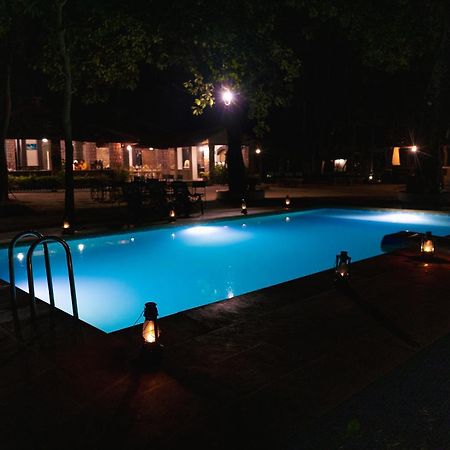 Tiger Trails Resort Tāla Exterior photo