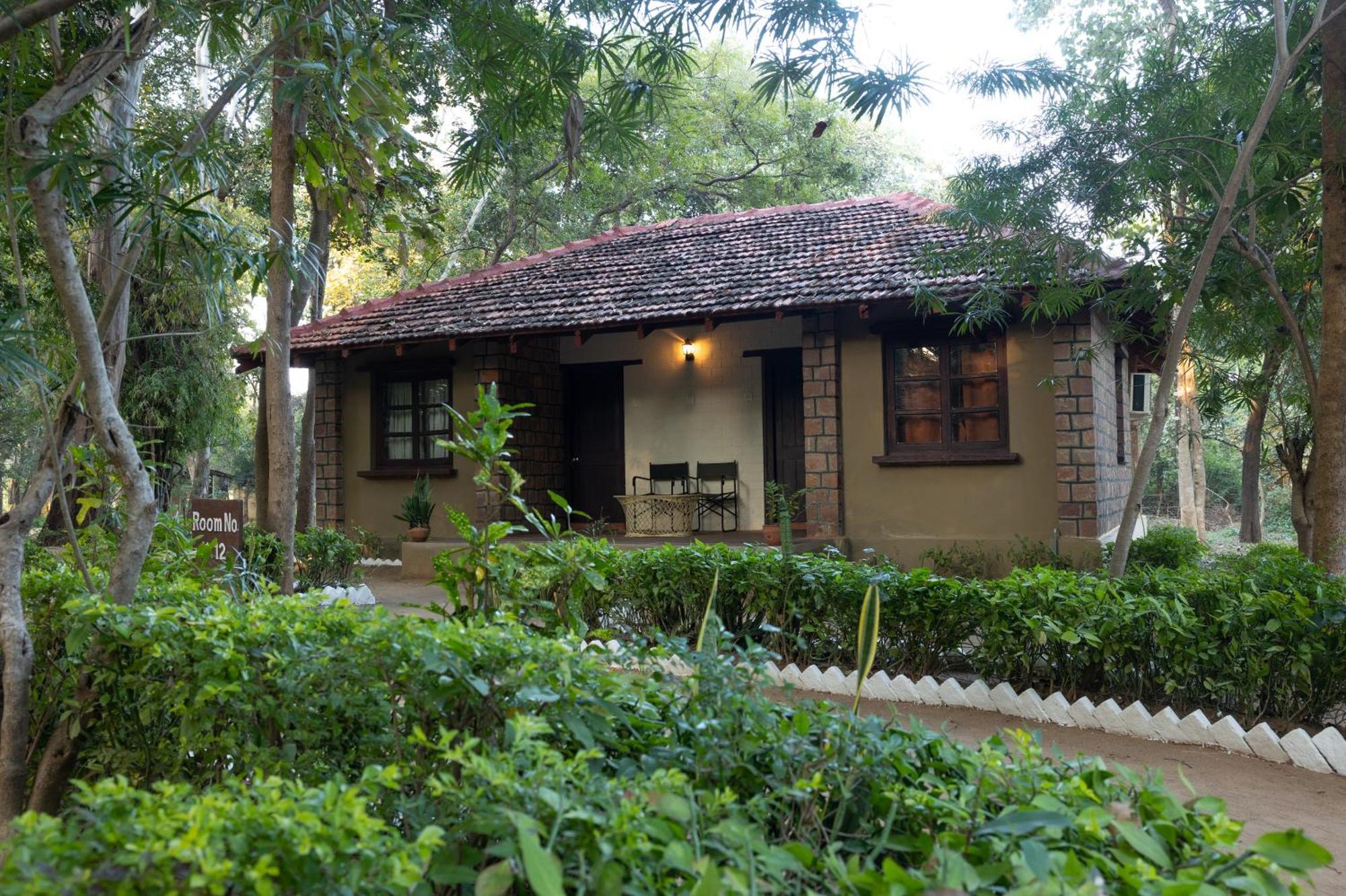 Tiger Trails Resort Tāla Exterior photo